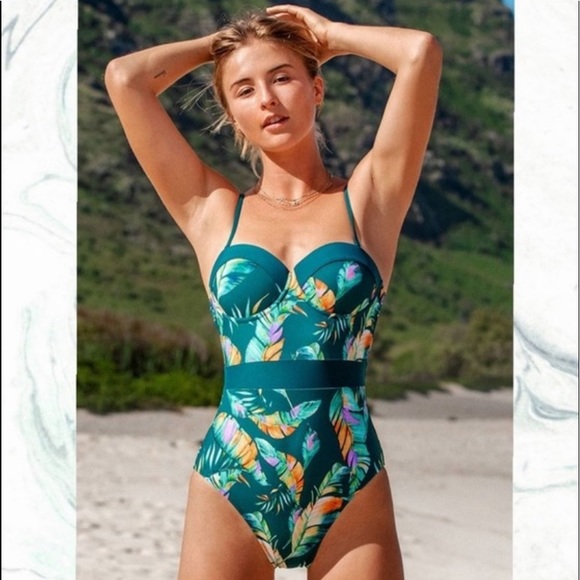 Tropical Leafy Moulded One-Piece Swimsuit Cupshe - Picture 4 of 8